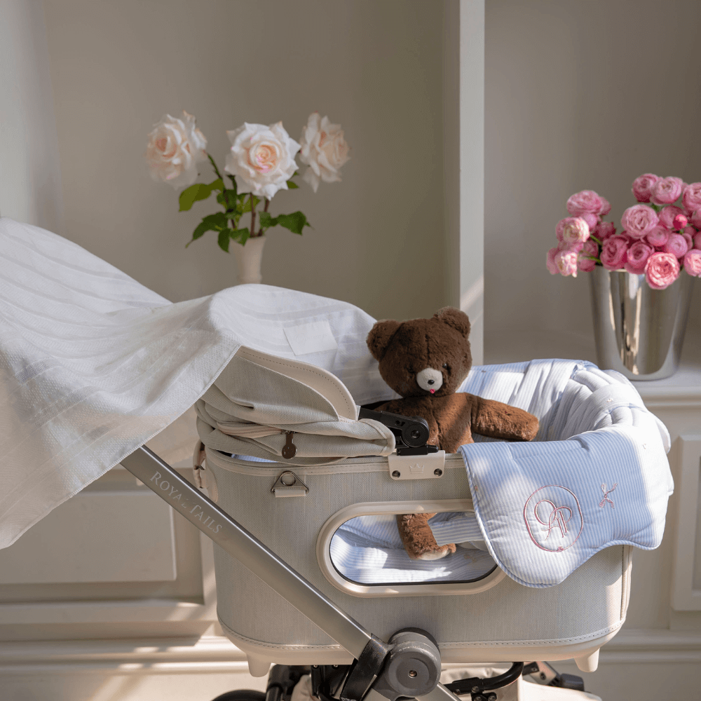 Lace Buggy Blanket (Ribbon / Cracker)