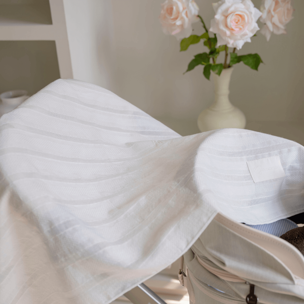 Lace Buggy Blanket (Ribbon / Cracker)