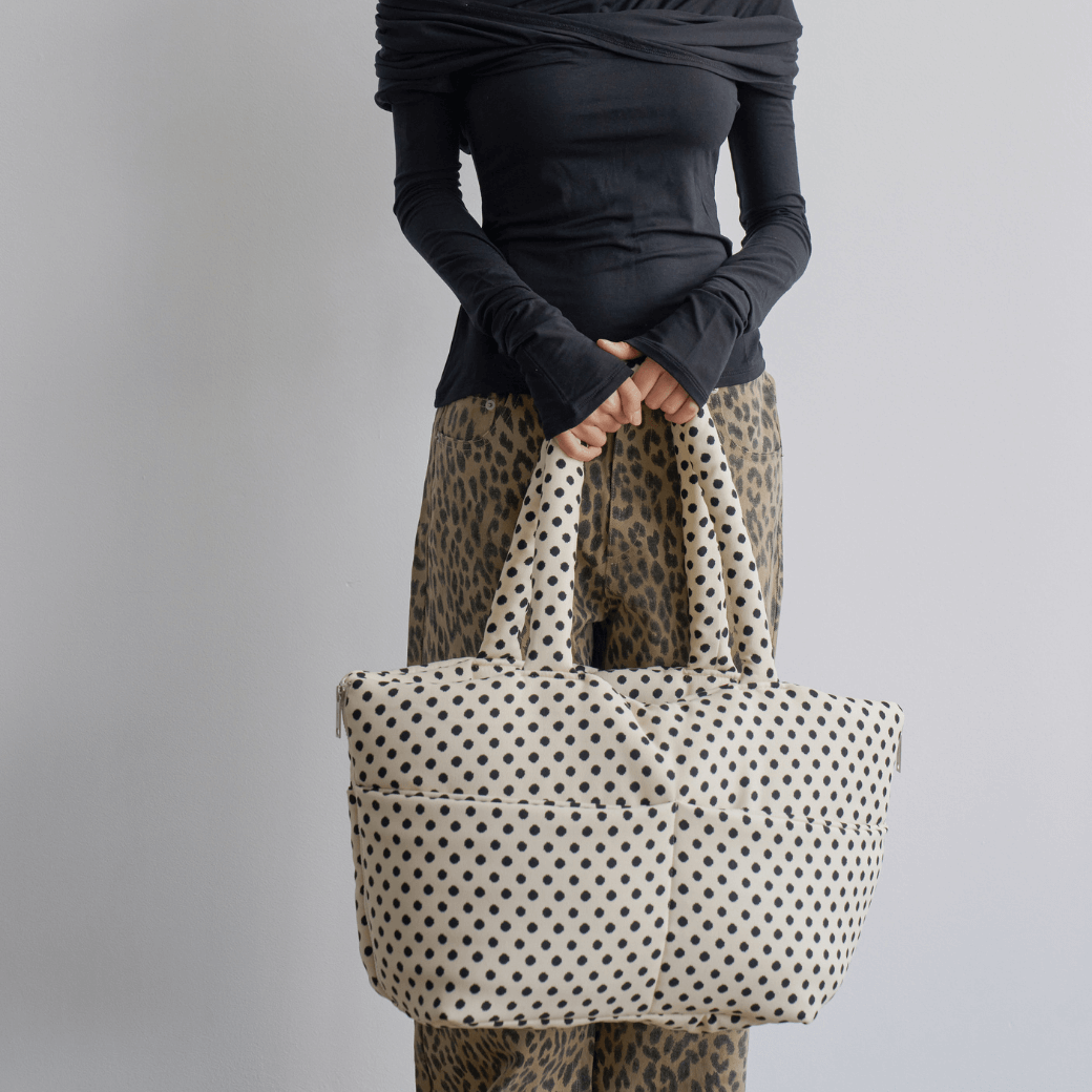 APERTY wide bag dot ivory