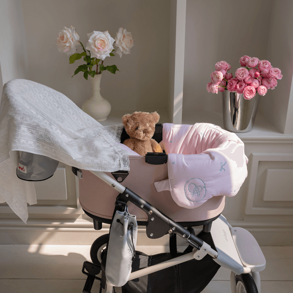 Lace Buggy Blanket (Ribbon / Cracker)