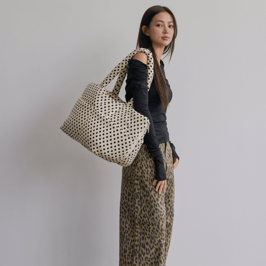APERTY wide bag dot ivory