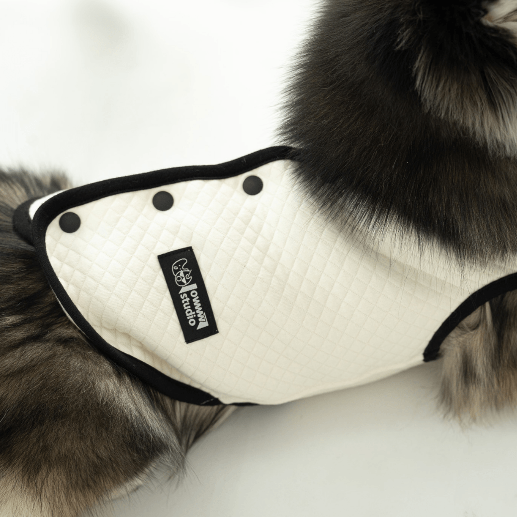 【予約】ORGANIC QUILTED VEST – OWWW x VERVVE edition(ネーム刺繍可)