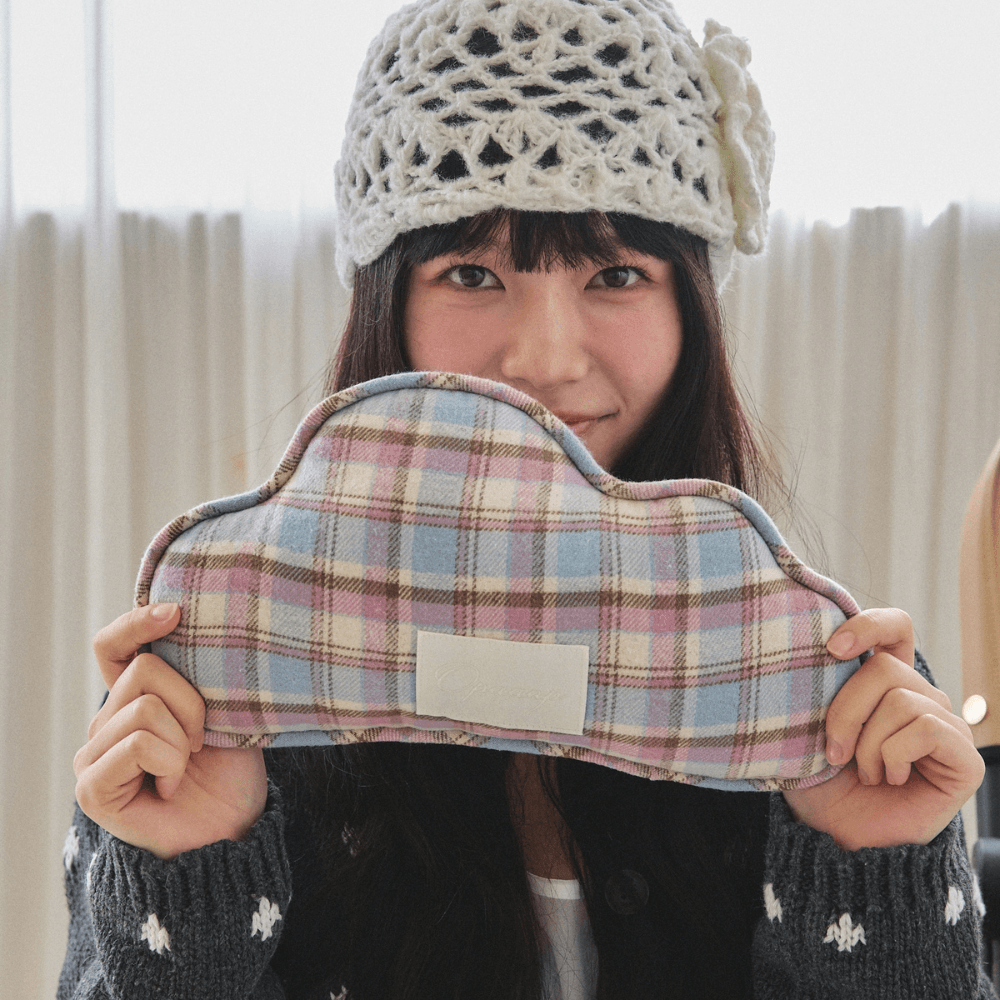 【予約】Fluffy Buggy Pillow(Blueberry Pie)