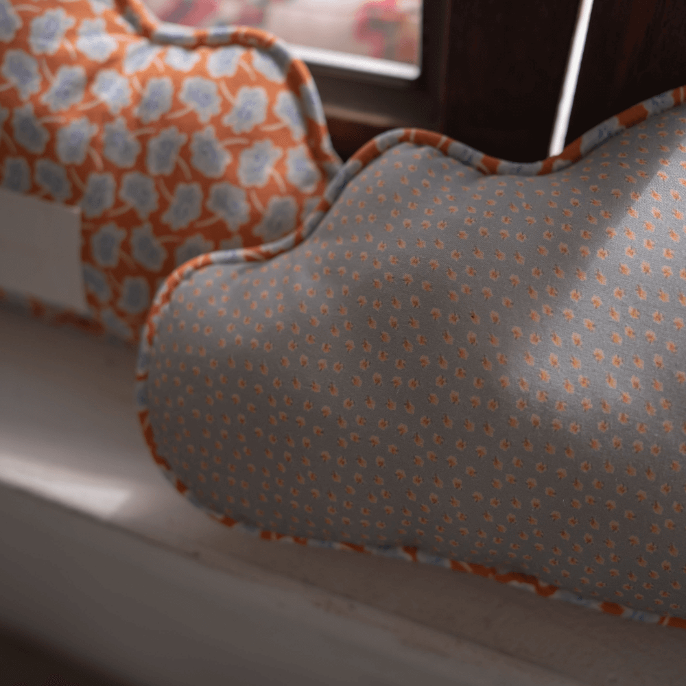 【予約】Fluffy Buggy Pillow 25FW(2COLOR)