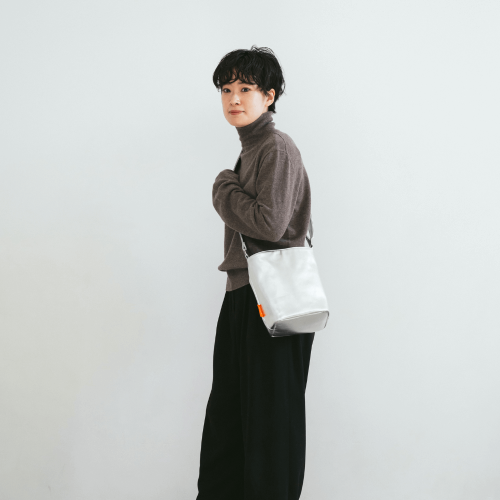 METALLIC LEATHER LIKE BAG(3color)