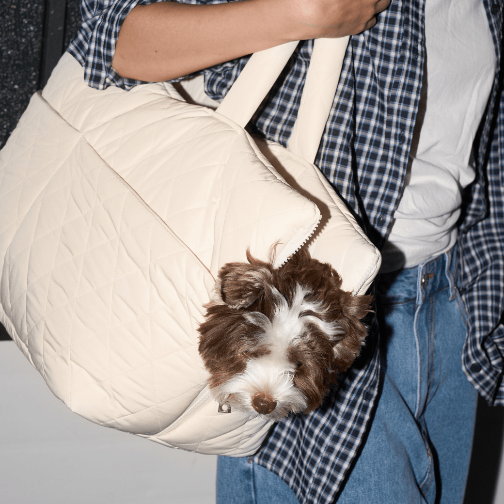 【9/9 20:00-】wide bag - quilted ivory(APERTY)