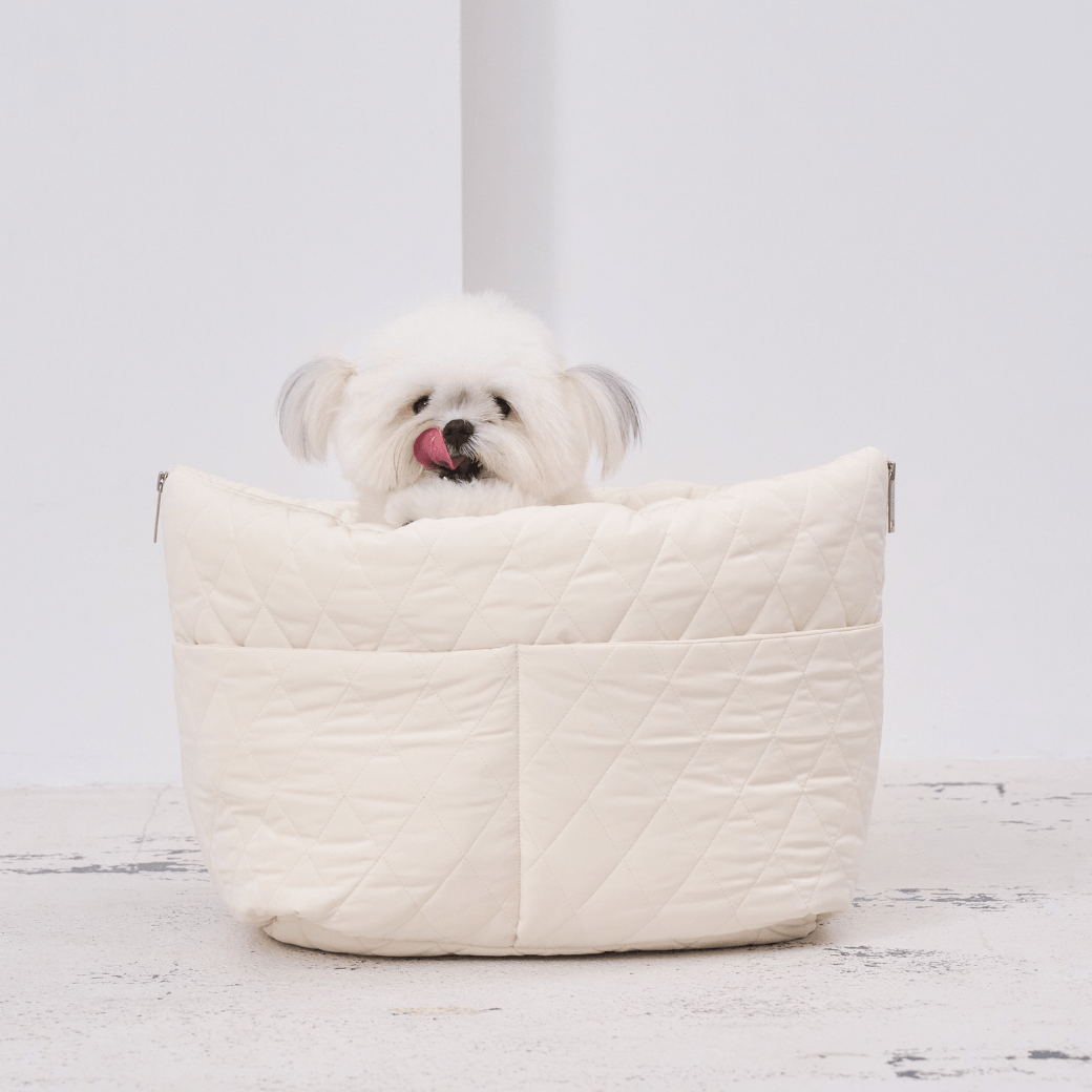 【9/9 20:00-】wide bag - quilted ivory(APERTY)