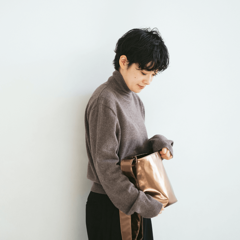 METALLIC LEATHER LIKE BAG(3color)