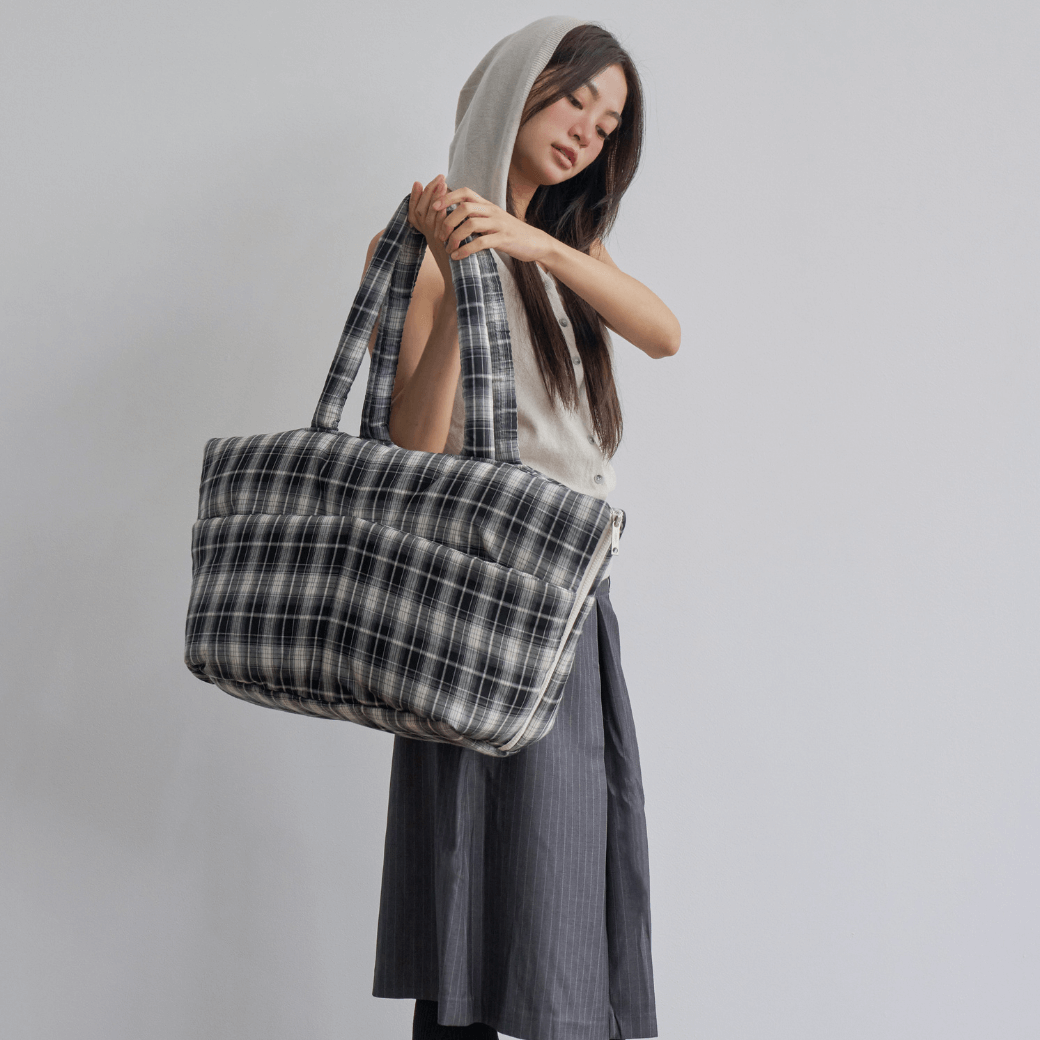 APERTY wide bag tartan black