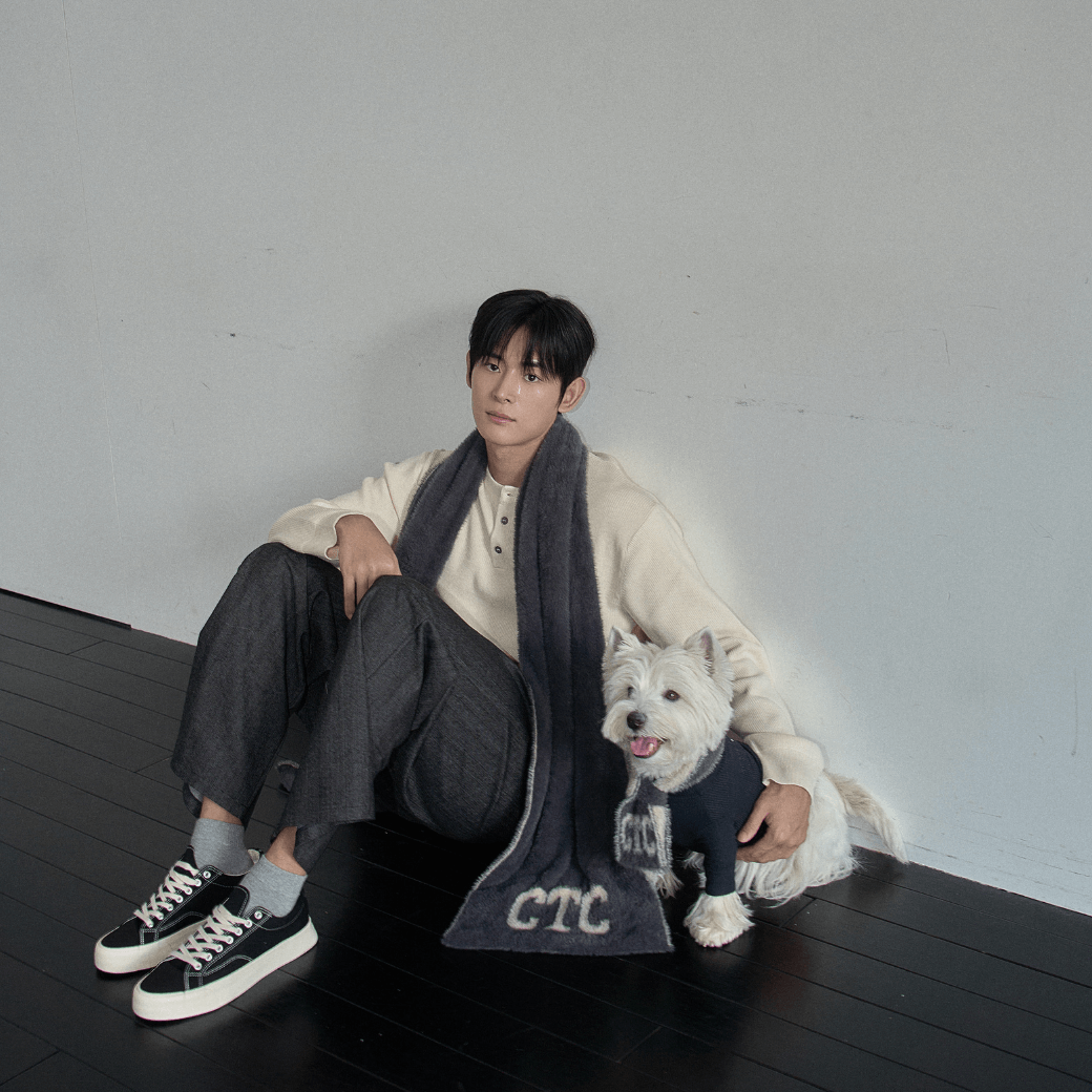 Fuzzy Snuggle Muffler (for dog / for human)