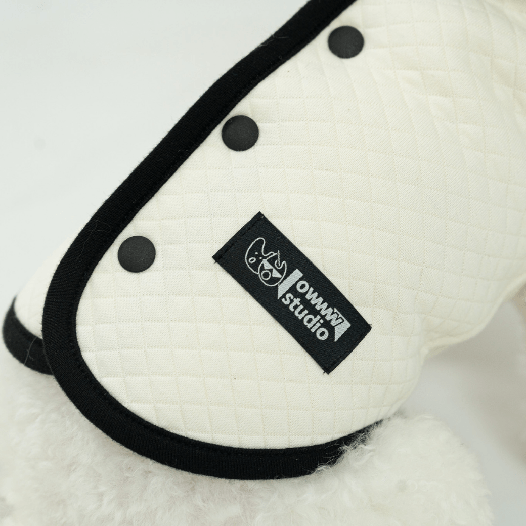 【予約】ORGANIC QUILTED VEST – OWWW x VERVVE edition(ネーム刺繍可)