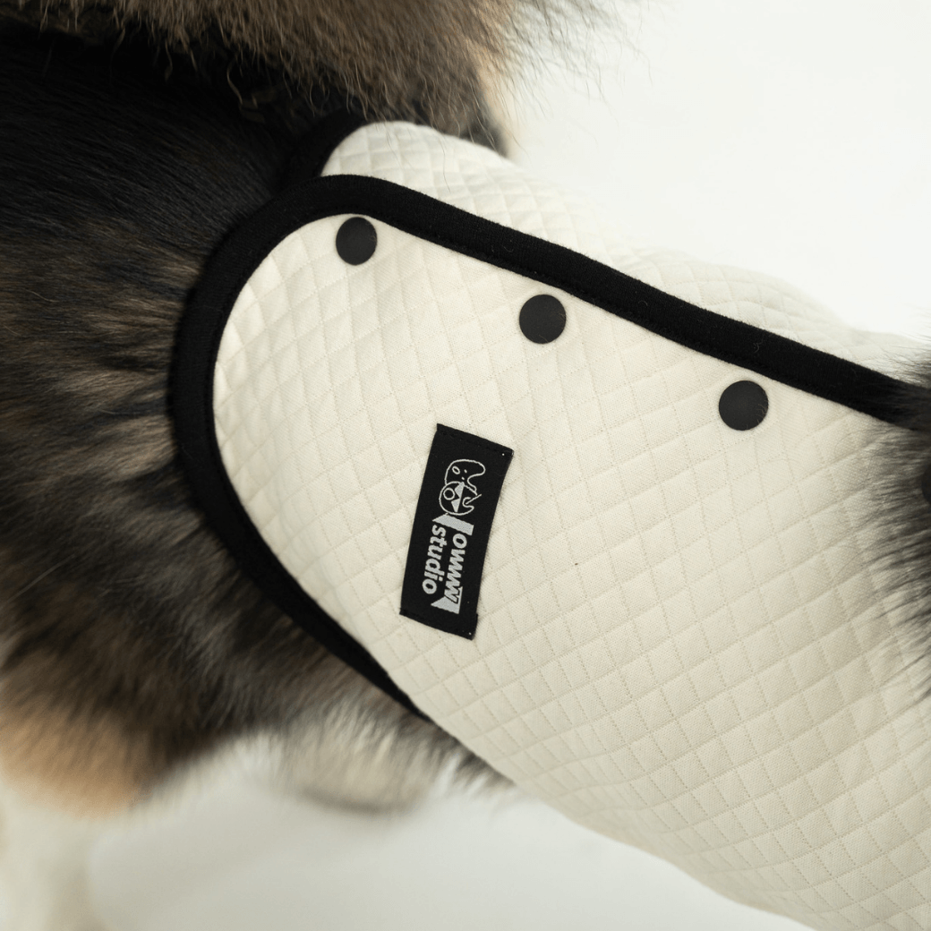 【予約】ORGANIC QUILTED VEST – OWWW x VERVVE edition（ネーム刺繍可）