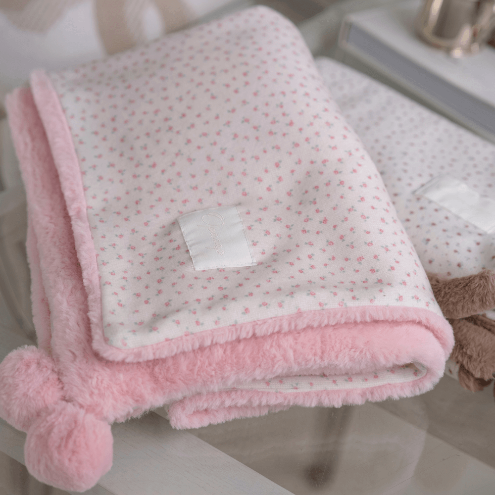 Winter Snuggle Blanket (2color)