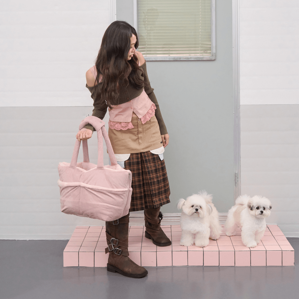 【10/22 20:00 販売開始】wide bag - japan limited suede pink（APERTY）