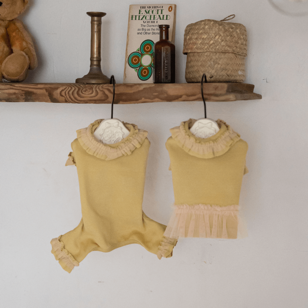 Plie Tu-Tu T-shirt（Mustard）