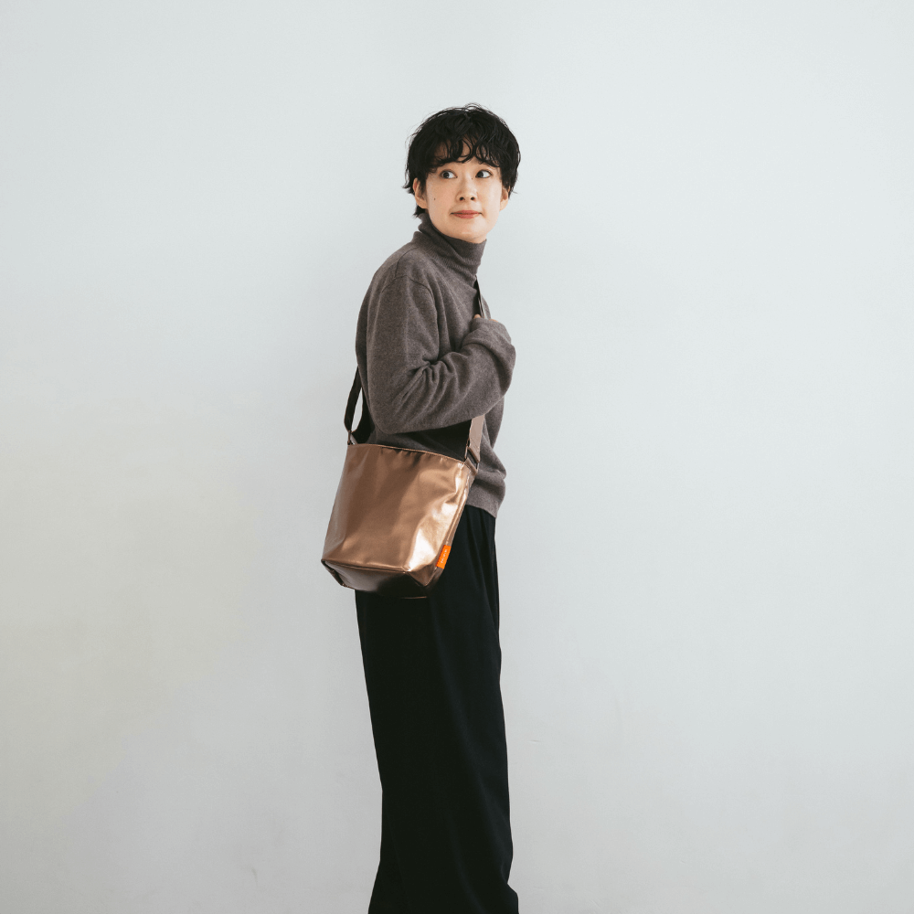 【1/15〜販売開始】Metallic Leather Like Bag（3color）