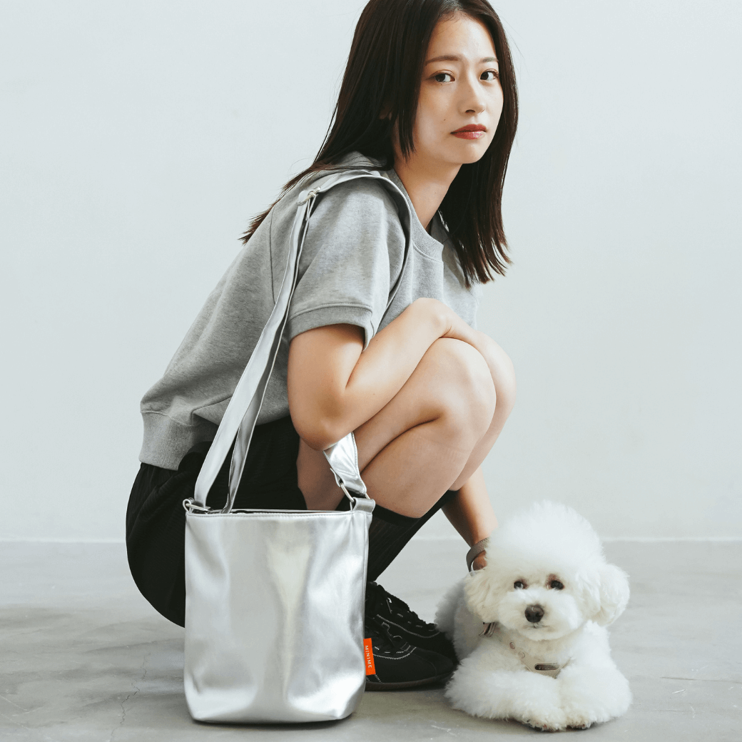 METALLIC LEATHER LIKE BAG（3color）